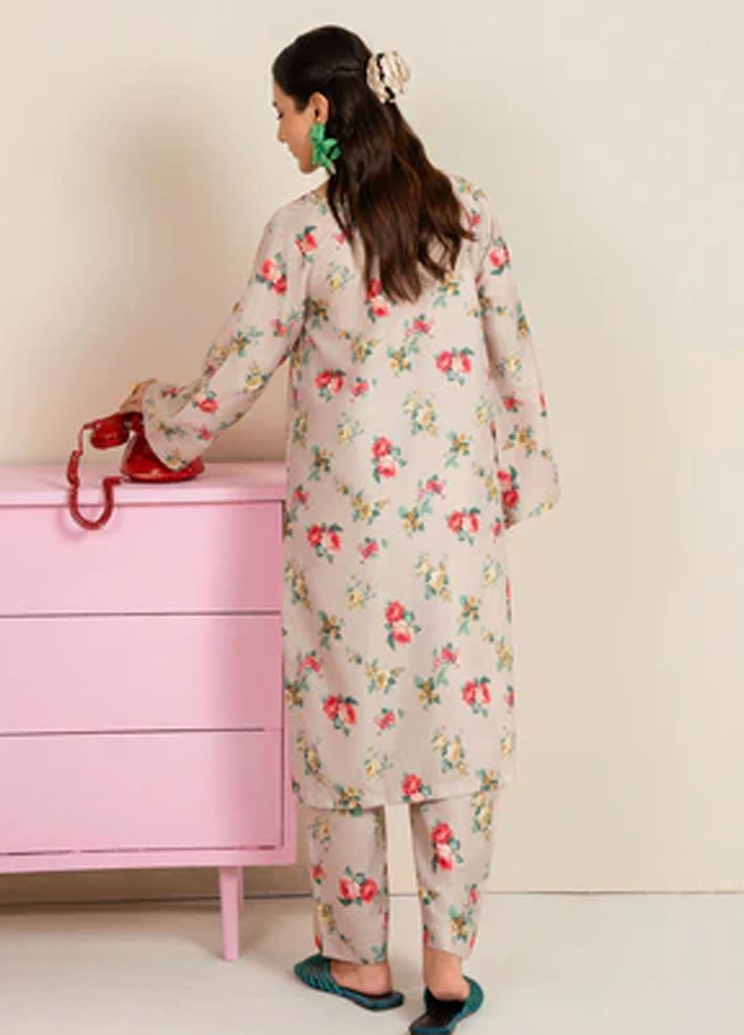 Meerak Pret Printed Silk 2 Piece Suit Velisma