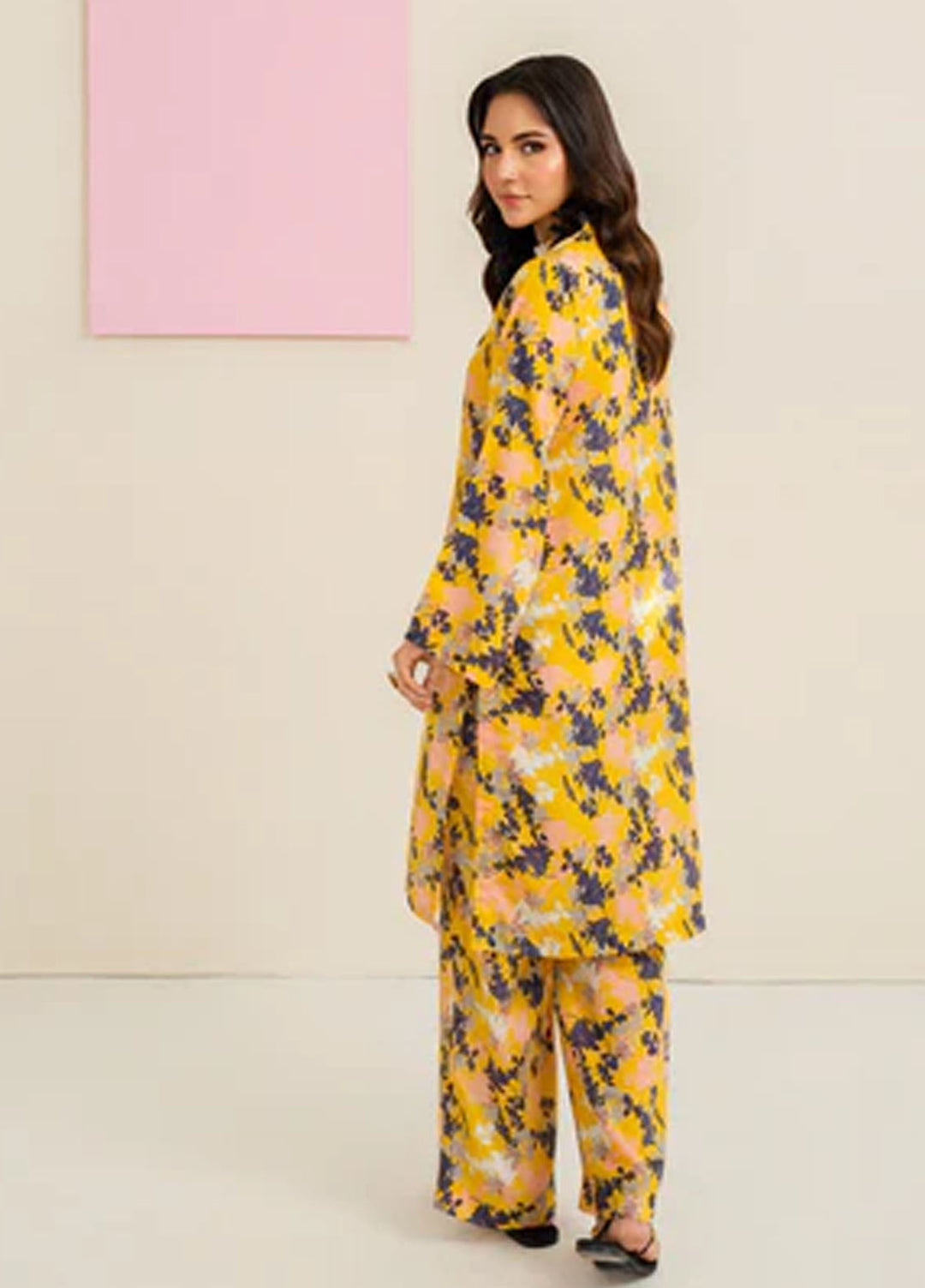 Meerak Pret Printed Silk 2 Piece Suit Zairish