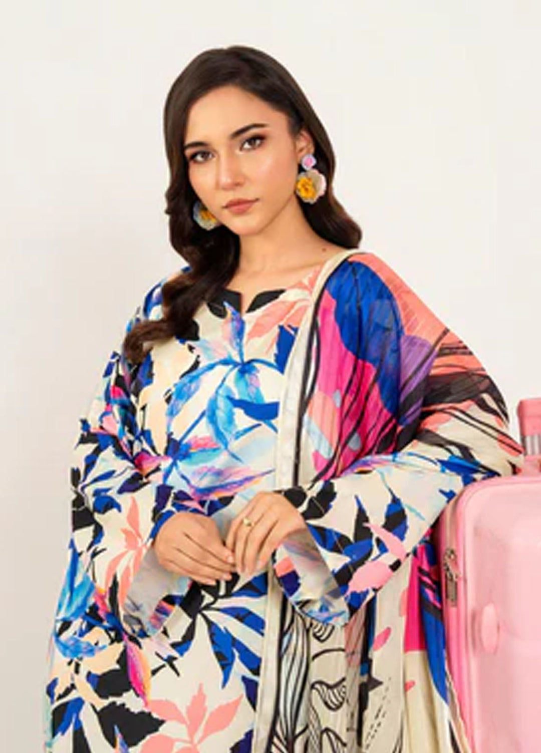 Meerak Pret Printed Silk 3 Piece Suit Dunaira