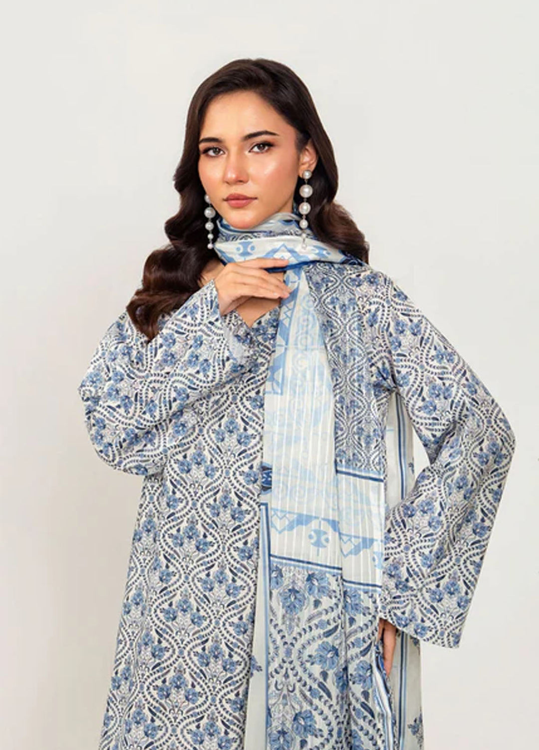 Meerak Pret Printed Silk 3 Piece Suit Halviera