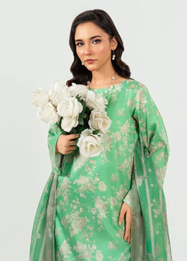 Meerak Pret Printed Silk 3 Piece Suit Parvaya