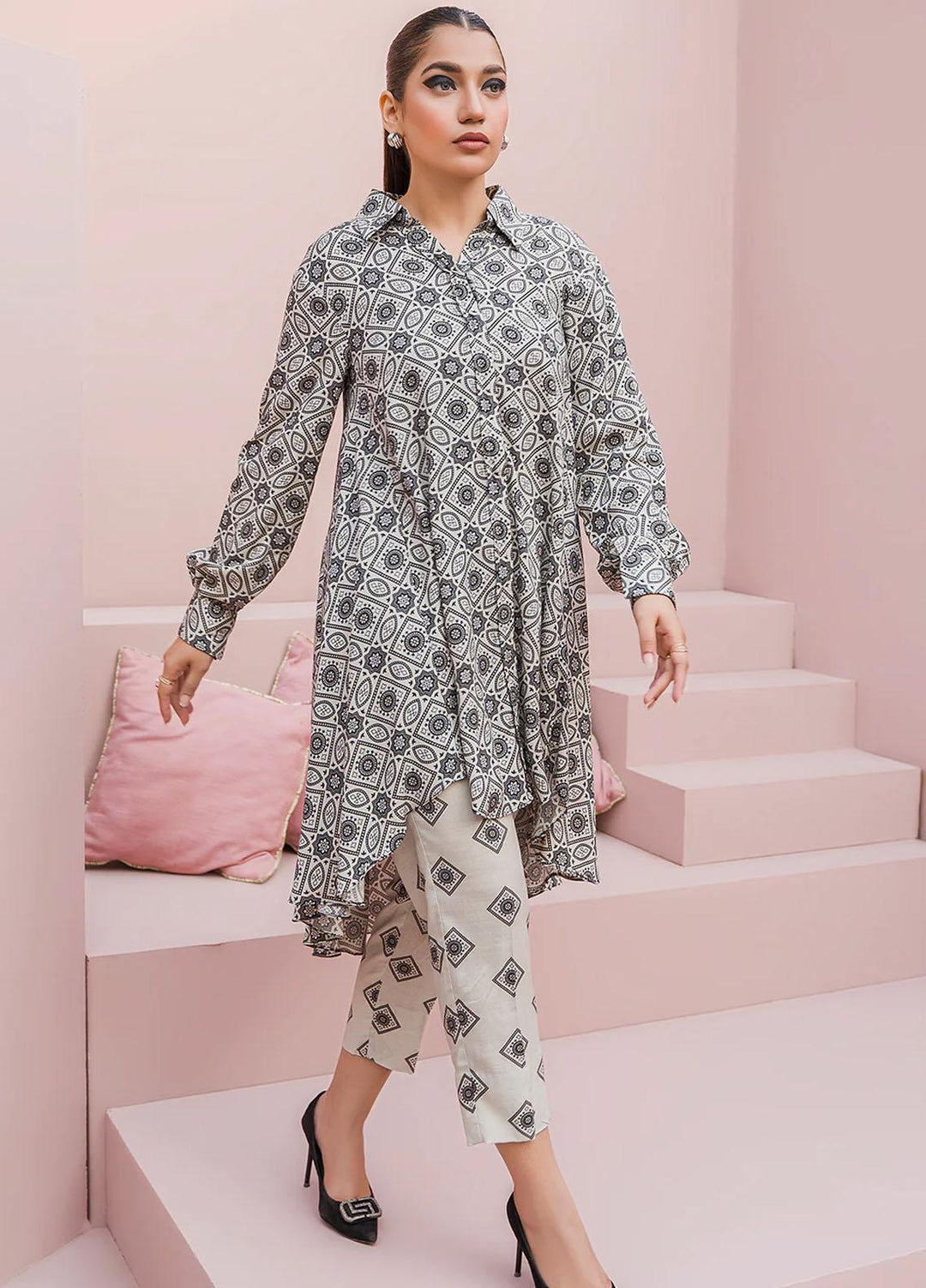 Meerak Printed Cambric Suits Unstitched 2 Piece MRK23SW Silhouette - Winter Collection