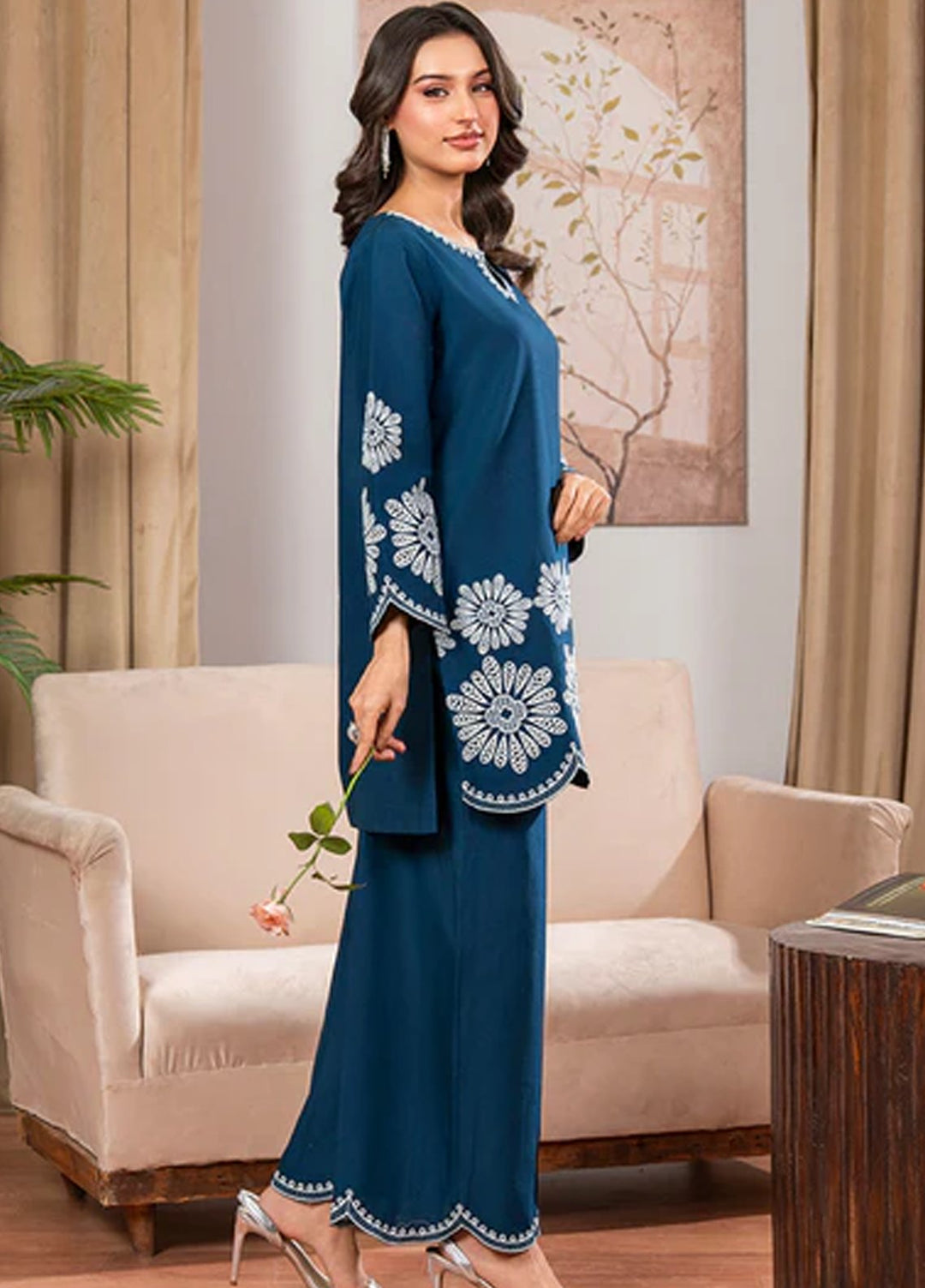 Meeral Pret Embroidered Lawn 2 Piece Suit COR-006