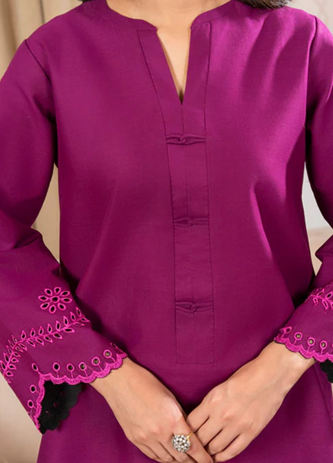 Meeral Pret Embroidered Lawn 2 Piece Suit COR-009