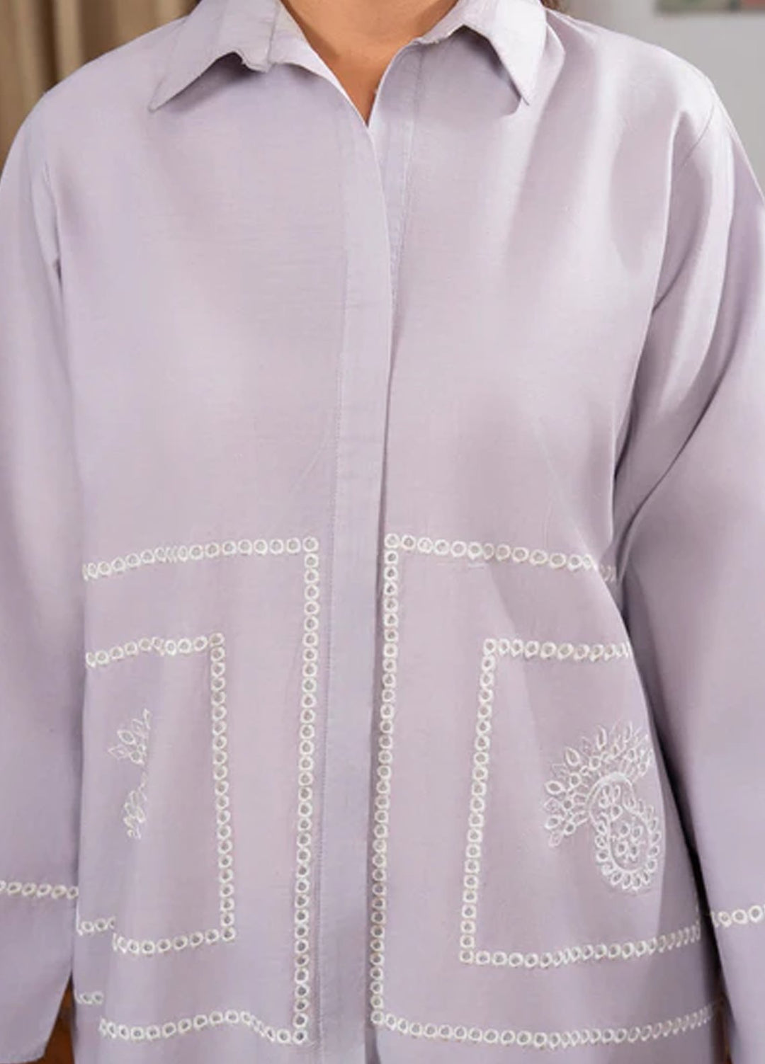 Meeral Pret Embroidered Lawn 2 Piece Suit COR-010