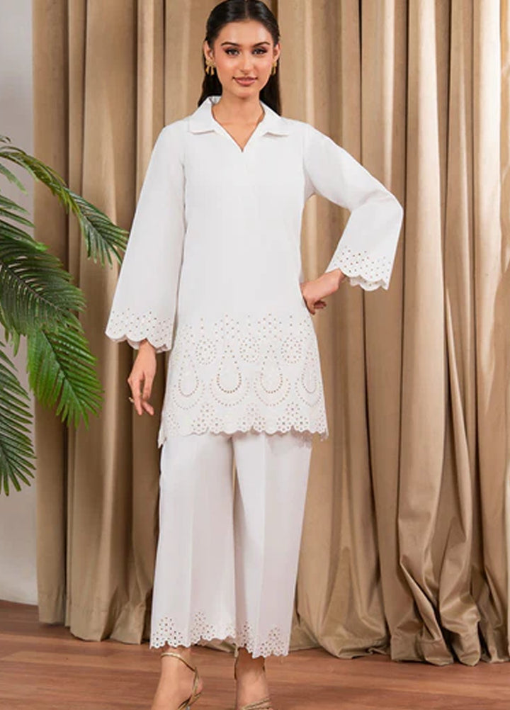 Meeral Pret Embroidered Lawn 2 Piece Suit COR-011