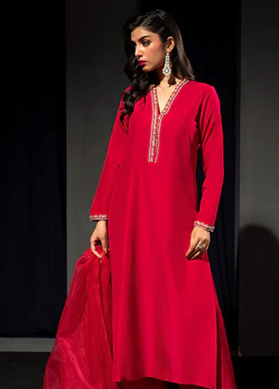 Meeral Pret Embroidered Raw Silk 3 Piece Suit HE-005