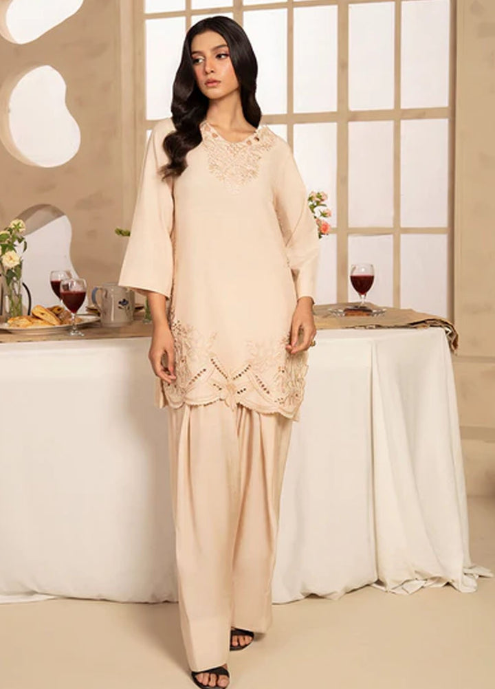 Meeral Pret Embroiered Lawn 2 Piece Suit COR-004