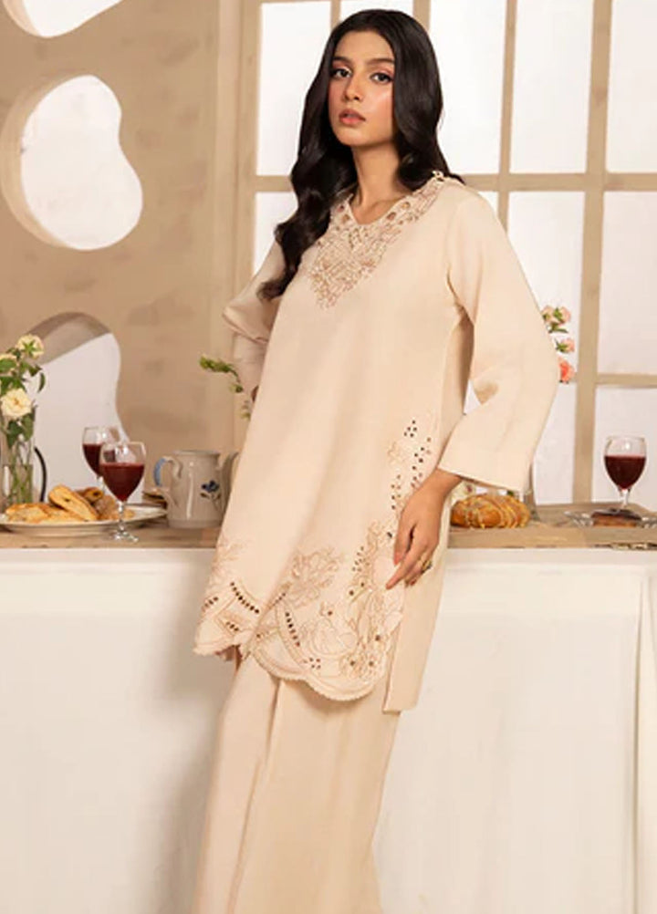 Meeral Pret Embroiered Lawn 2 Piece Suit COR-004