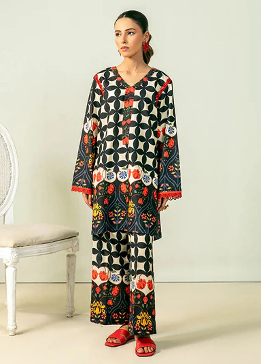 Meeral Pret Printed Lawn 2 Piece Suit MBC 001