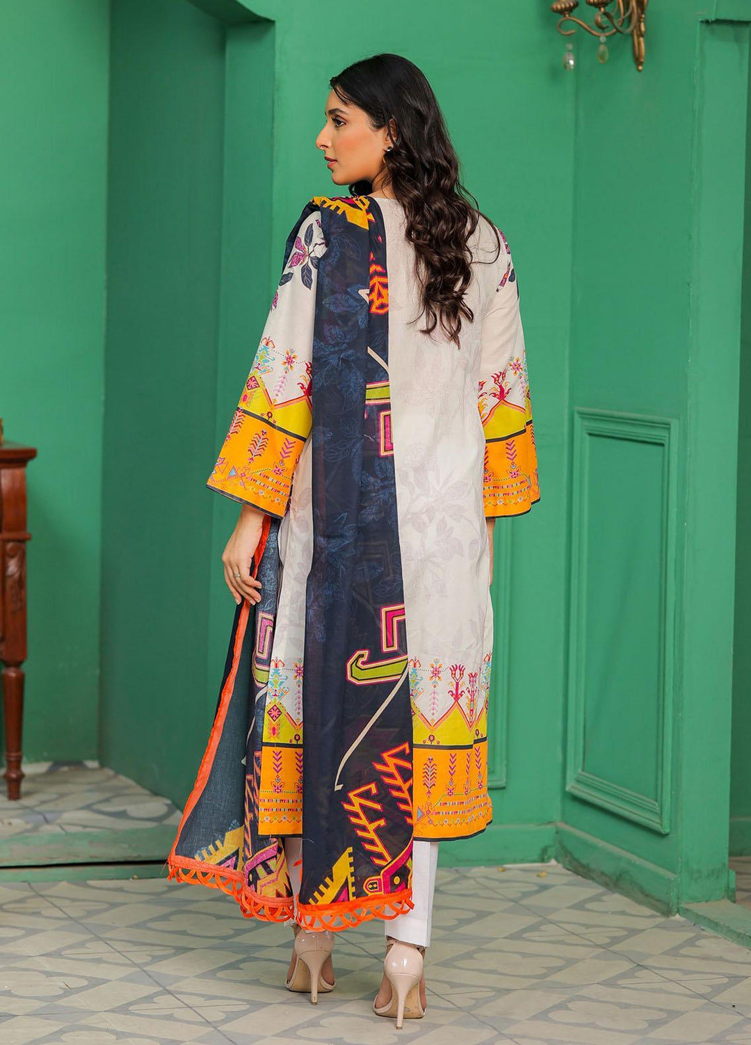 Meethi Si Eid by Kross Kulture Embroidered Lawn Suits Unstitched 3 Piece KK22MES E3U-12 - Eid Summer Collection