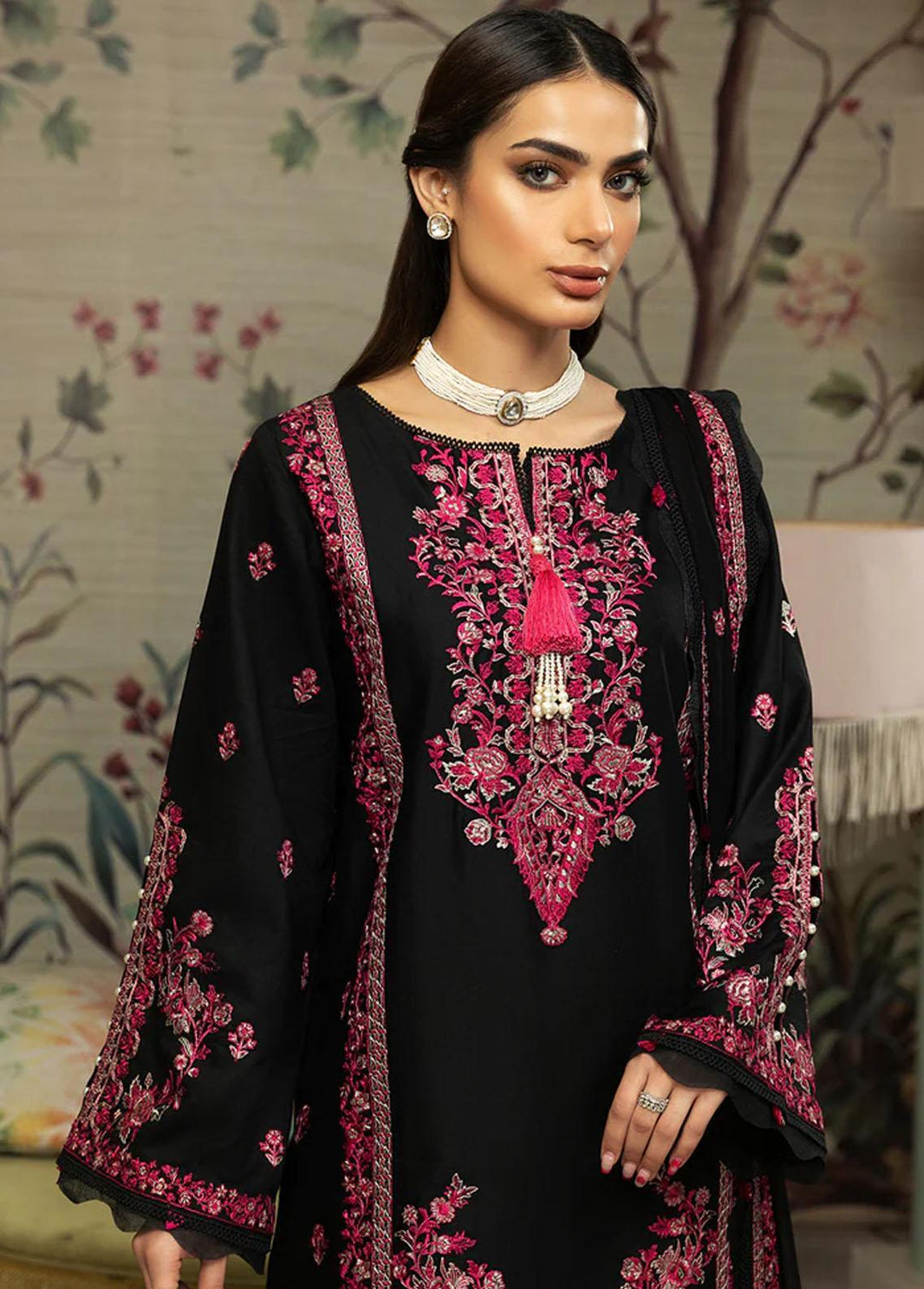 Meher-un-Nissa By Elegance Embroidered Lawn Suits Unstitched 3 Piece ELG233M MN-82 Alaya - Luxury Collection