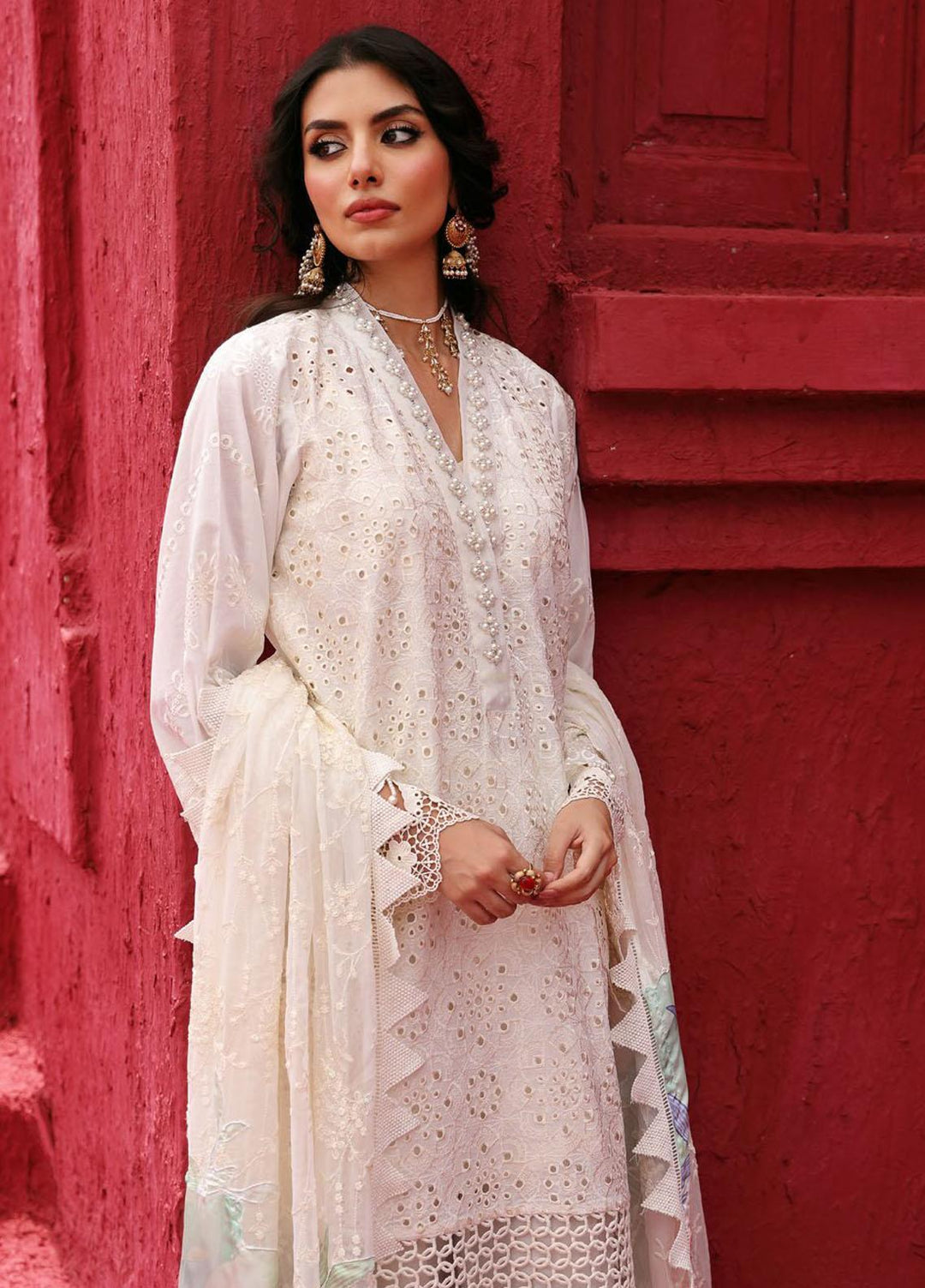 Mehmaan Nawazi By Nureh Embroidered Lawn Suits Unstitched 3 Piece NU23MN NDS-94 - Eid Collection