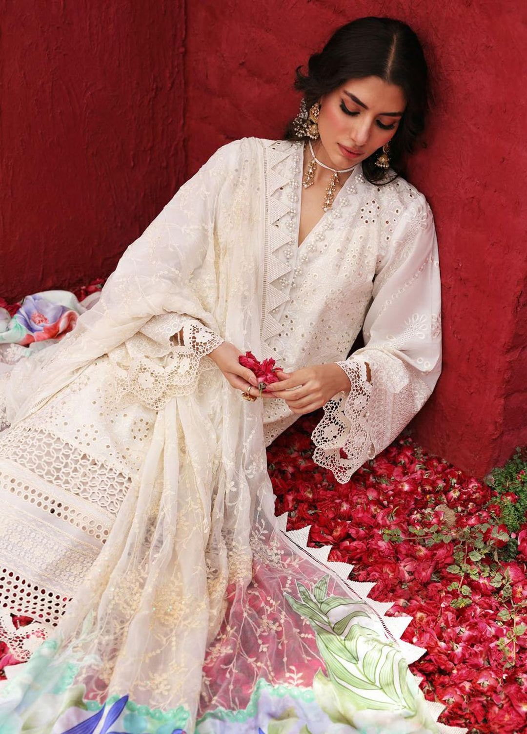 Mehmaan Nawazi By Nureh Embroidered Lawn Suits Unstitched 3 Piece NU23MN NDS-94 - Eid Collection