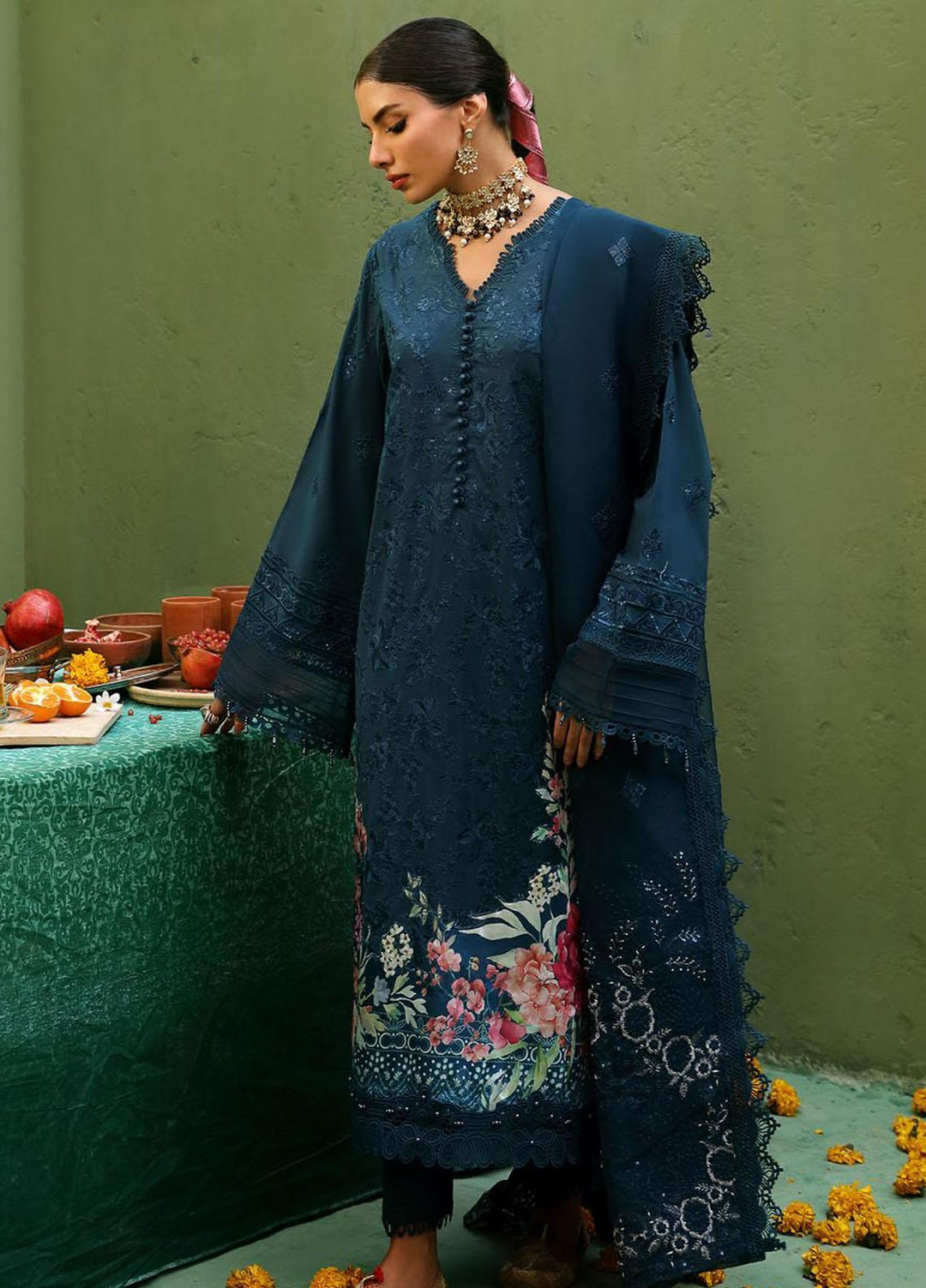 Mehmaan Nawazi By Nureh Embroidered Lawn Suits Unstitched 3 Piece NU23MN NDS-98 - Eid Collection