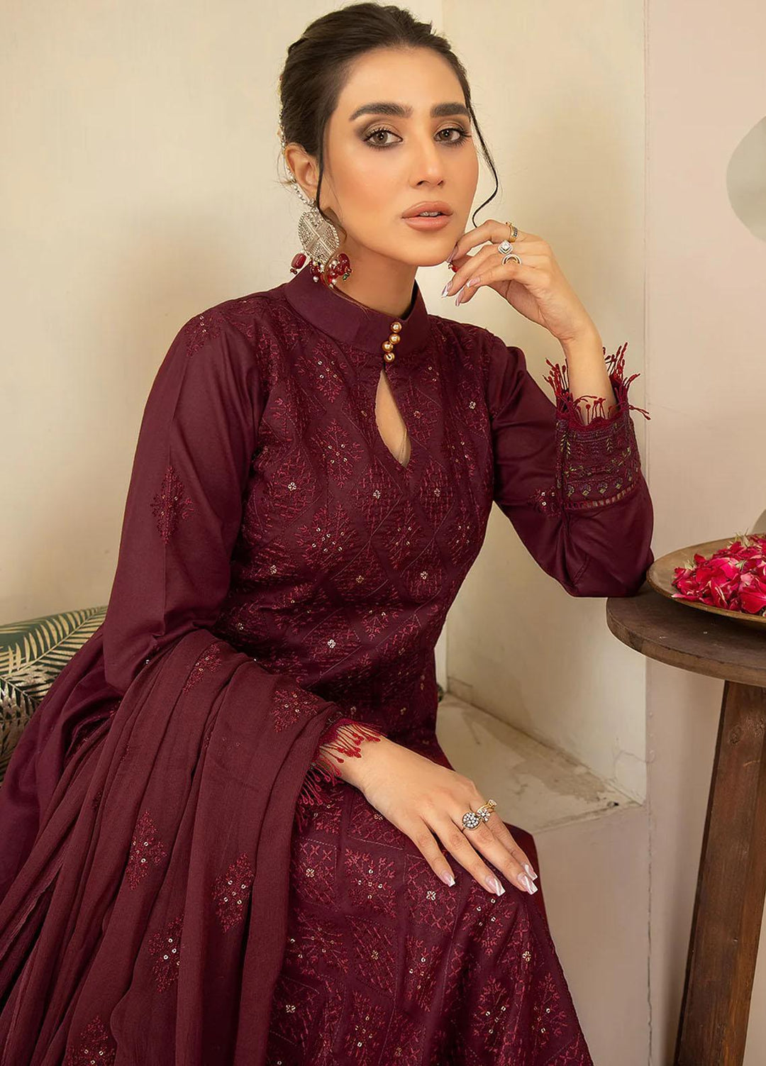 Mehr-E-Mah By Mahnur Embroidered Lawn Suits Unstitched 3 Piece MN23MM D-05 - Summer Collection