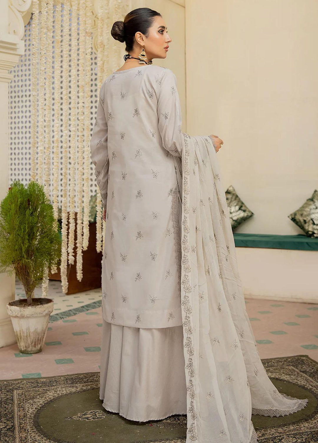 Mehr-E-Mah By Mahnur Embroidered Lawn Suits Unstitched 3 Piece MN23MM D-09 - Summer Collection