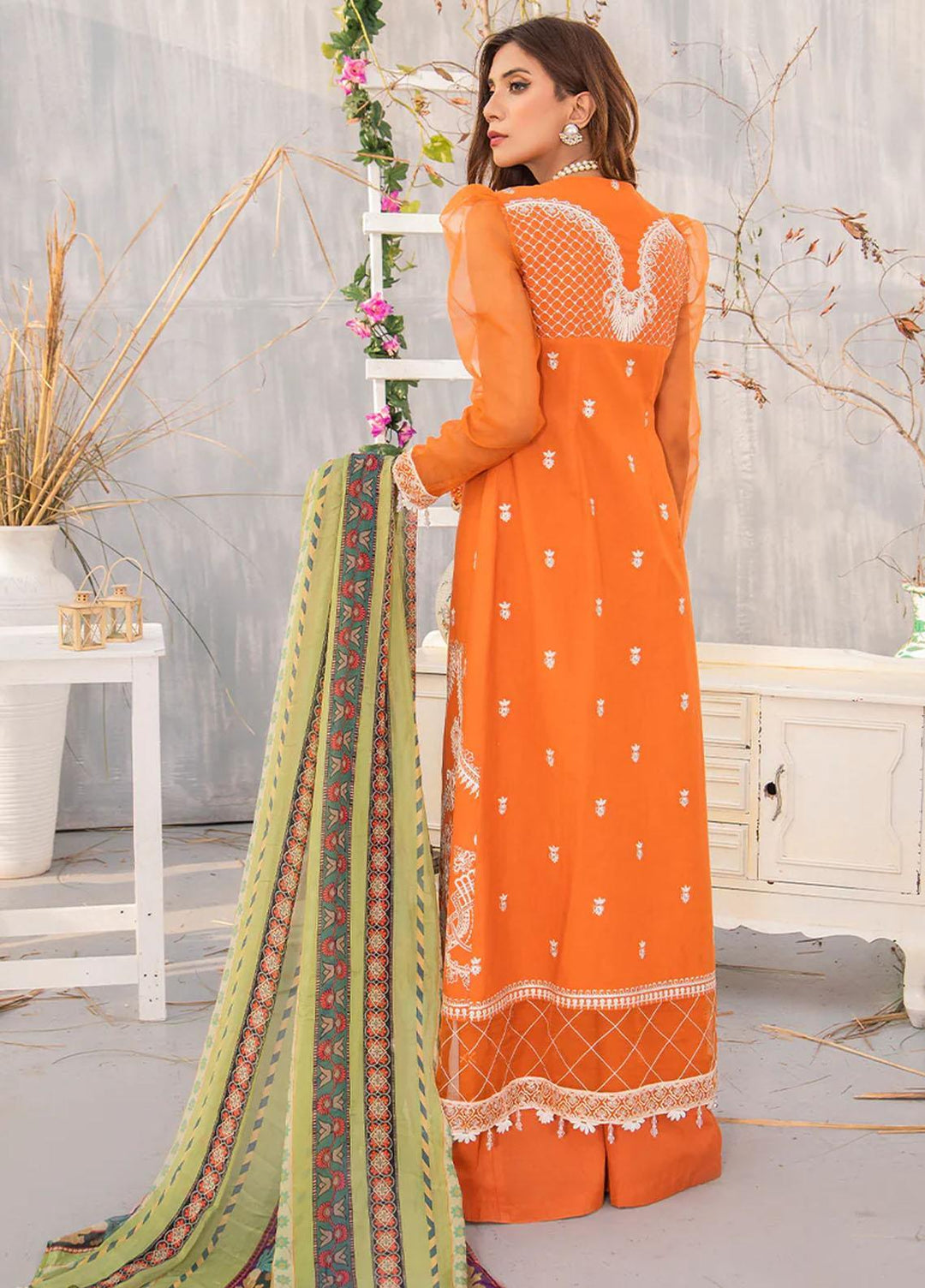 Mehr by Mirha Embroidered Lawn Suits Unstitched 3 Piece MR22M NOOR - Festive Collection