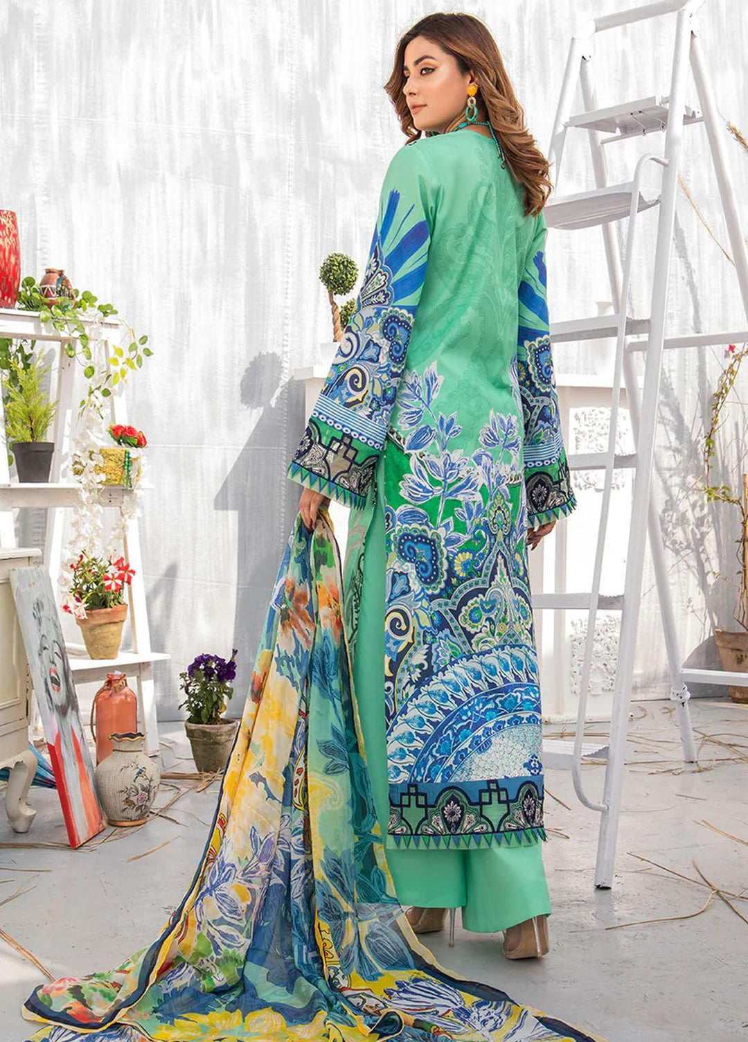 Mehr by Mirha Embroidered Lawn Suits Unstitched 3 Piece MR22M UFAQ - Festive Collection