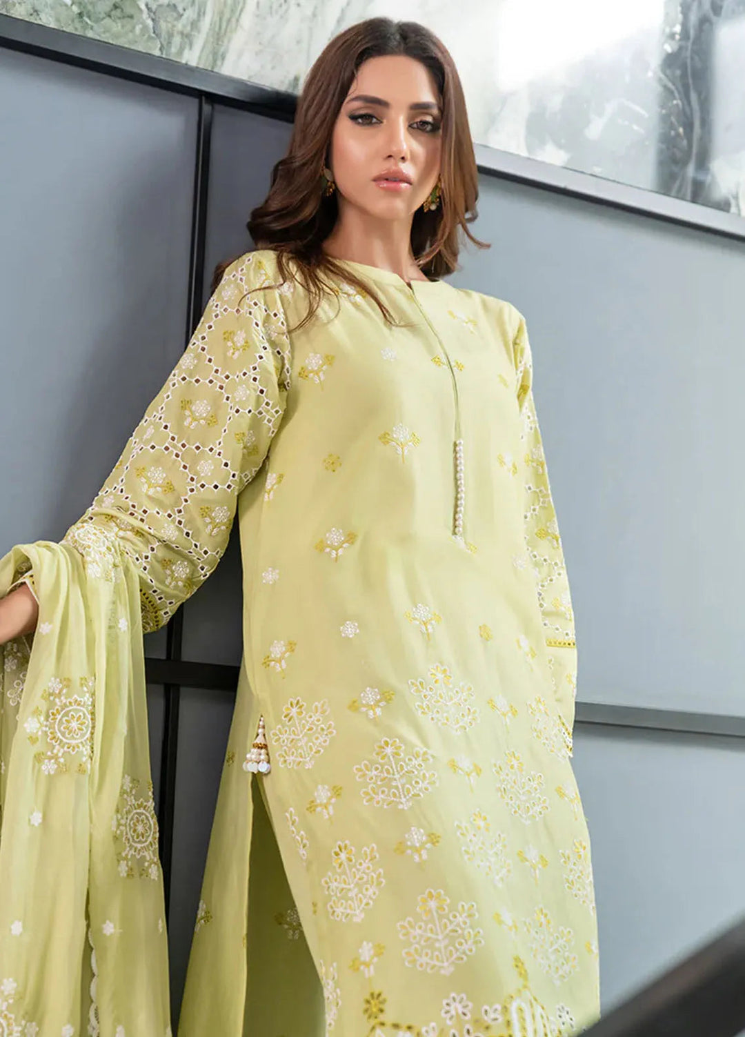 Mehro Maah By Addee Embroidered Lawn Suit Unstitched 3 Piece AD24M USA-1056 - Summer Collection