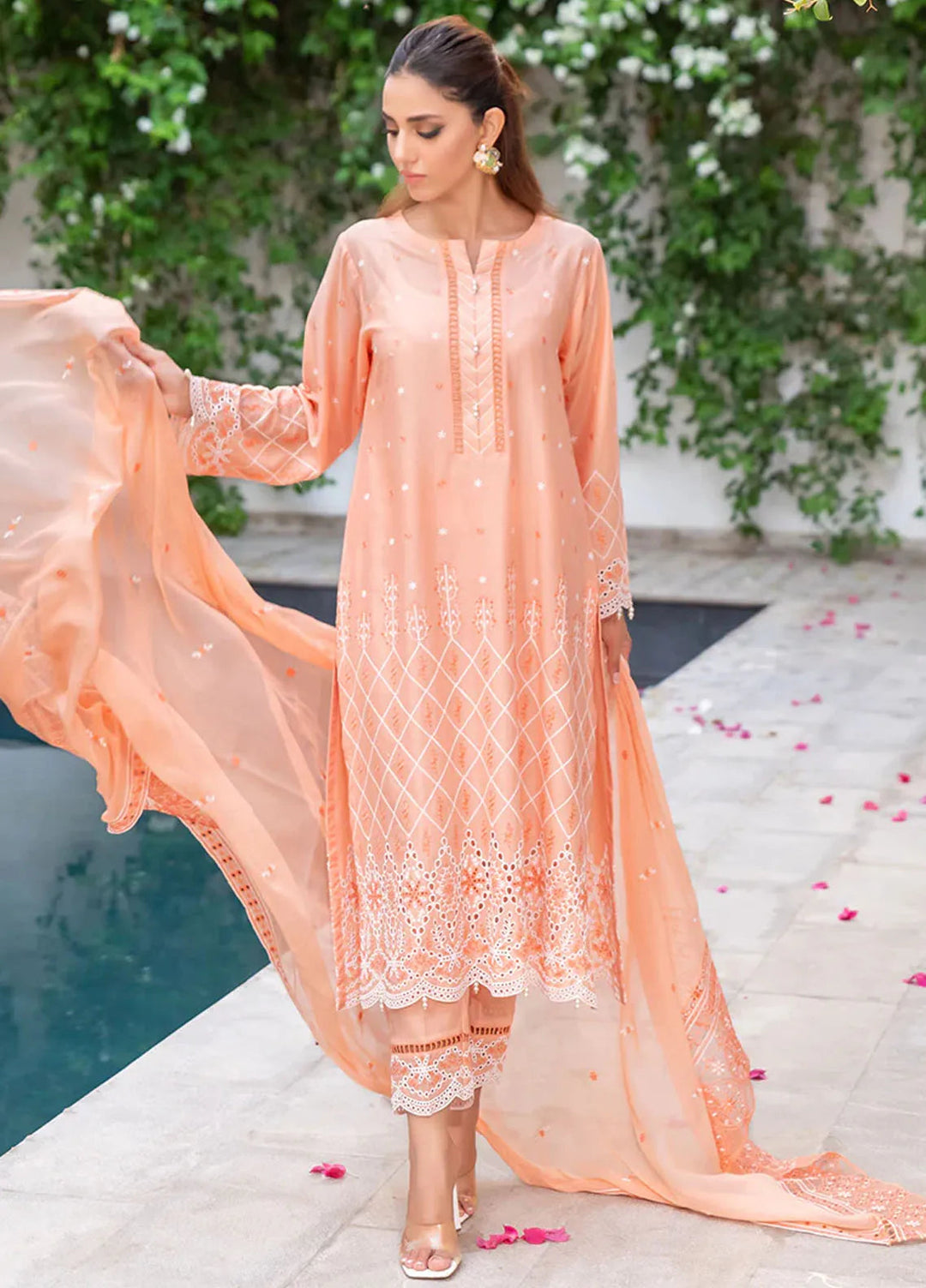 Mehro Maah By Addee Embroidered Lawn Suit Unstitched 3 Piece AD24M USA-1057 - Summer Collection