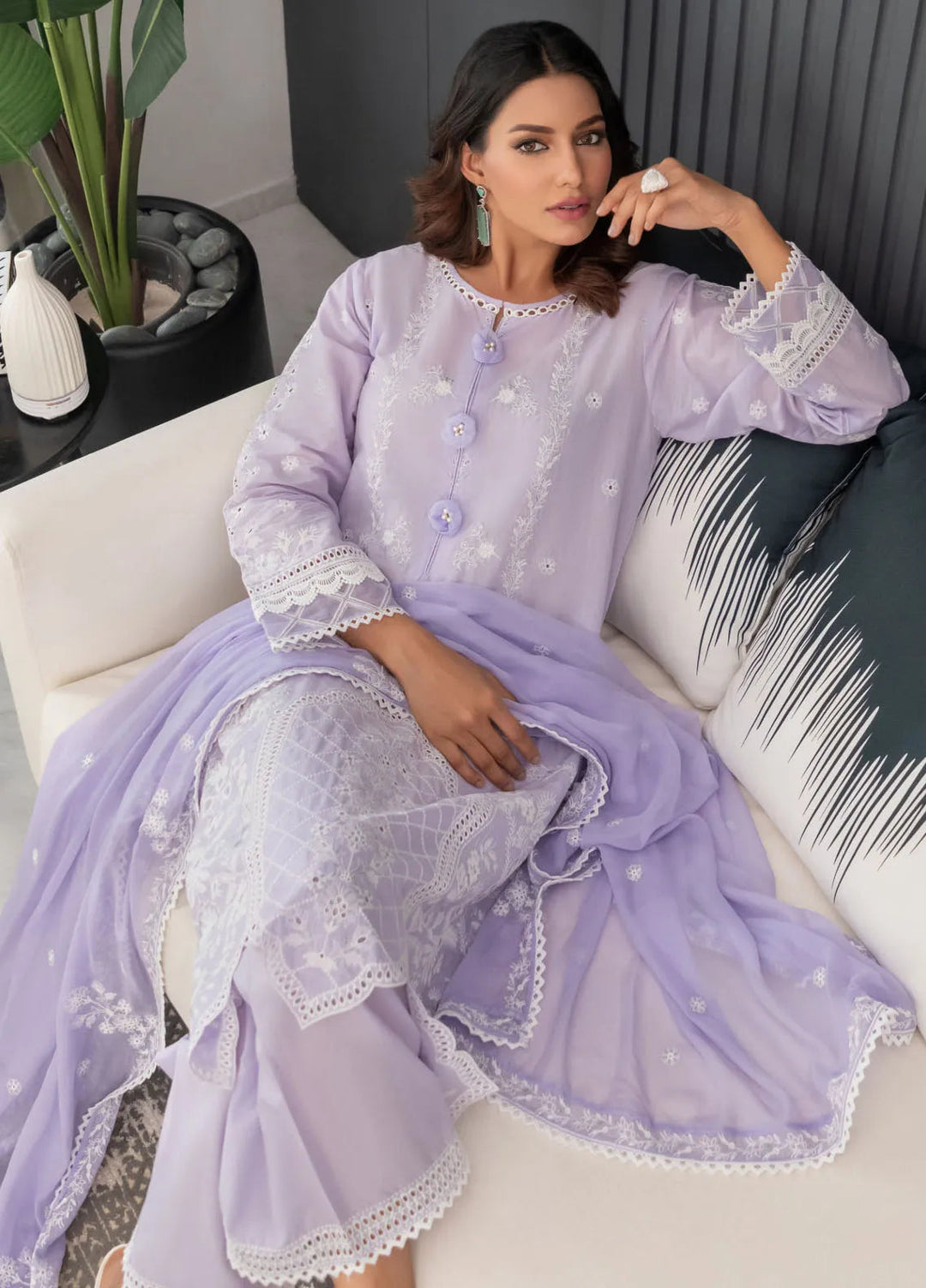 Mehro Maah By Addee Embroidered Lawn Suit Unstitched 3 Piece AD24M USA-1060 - Summer Collection