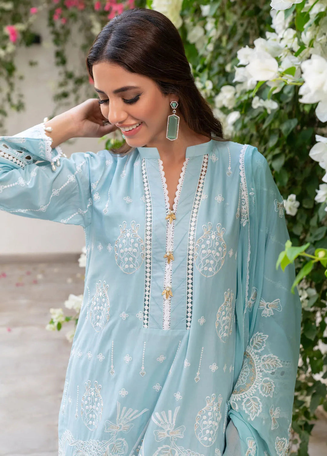 Mehro Maah By Addee Embroidered Lawn Suit Unstitched 3 Piece AD24M USA-1061 - Summer Collection