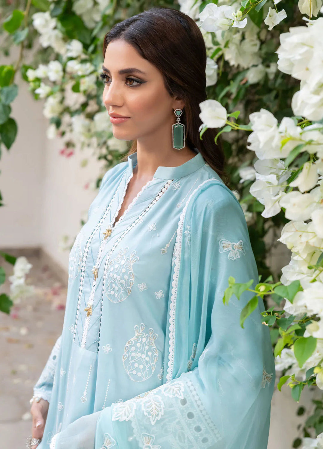 Mehro Maah By Addee Embroidered Lawn Suit Unstitched 3 Piece AD24M USA-1061 - Summer Collection
