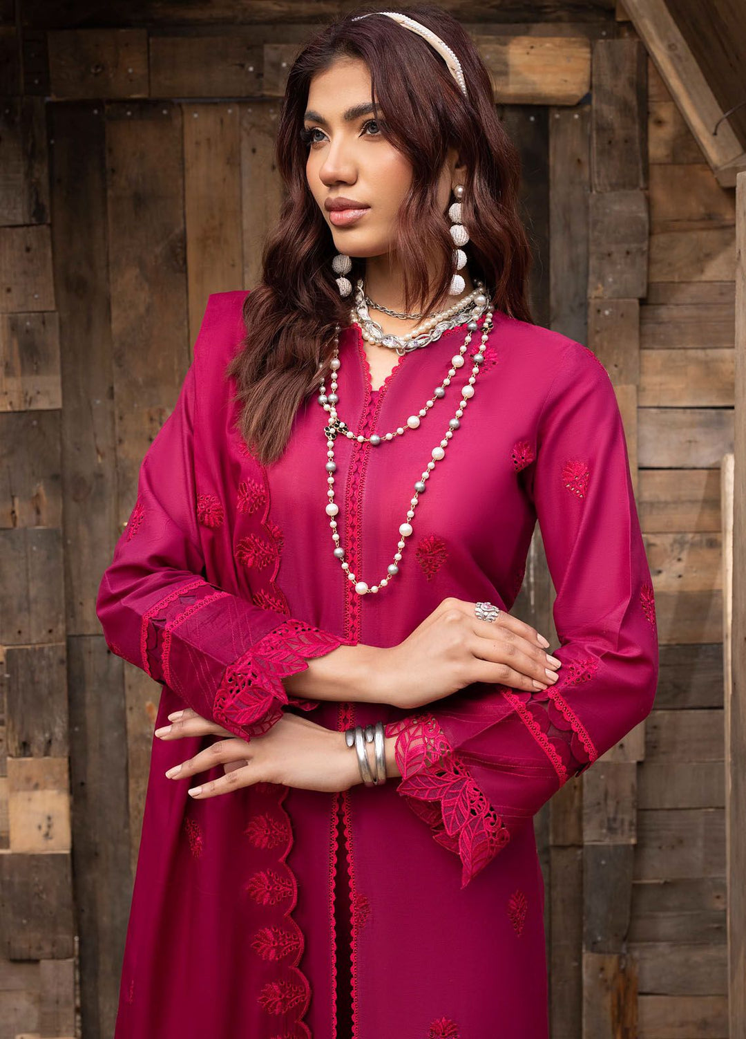 Mehru By Mahnur Embroidered Lawn Suits Unstitched 3 Piece MN24MR D-01 - Summer Collection