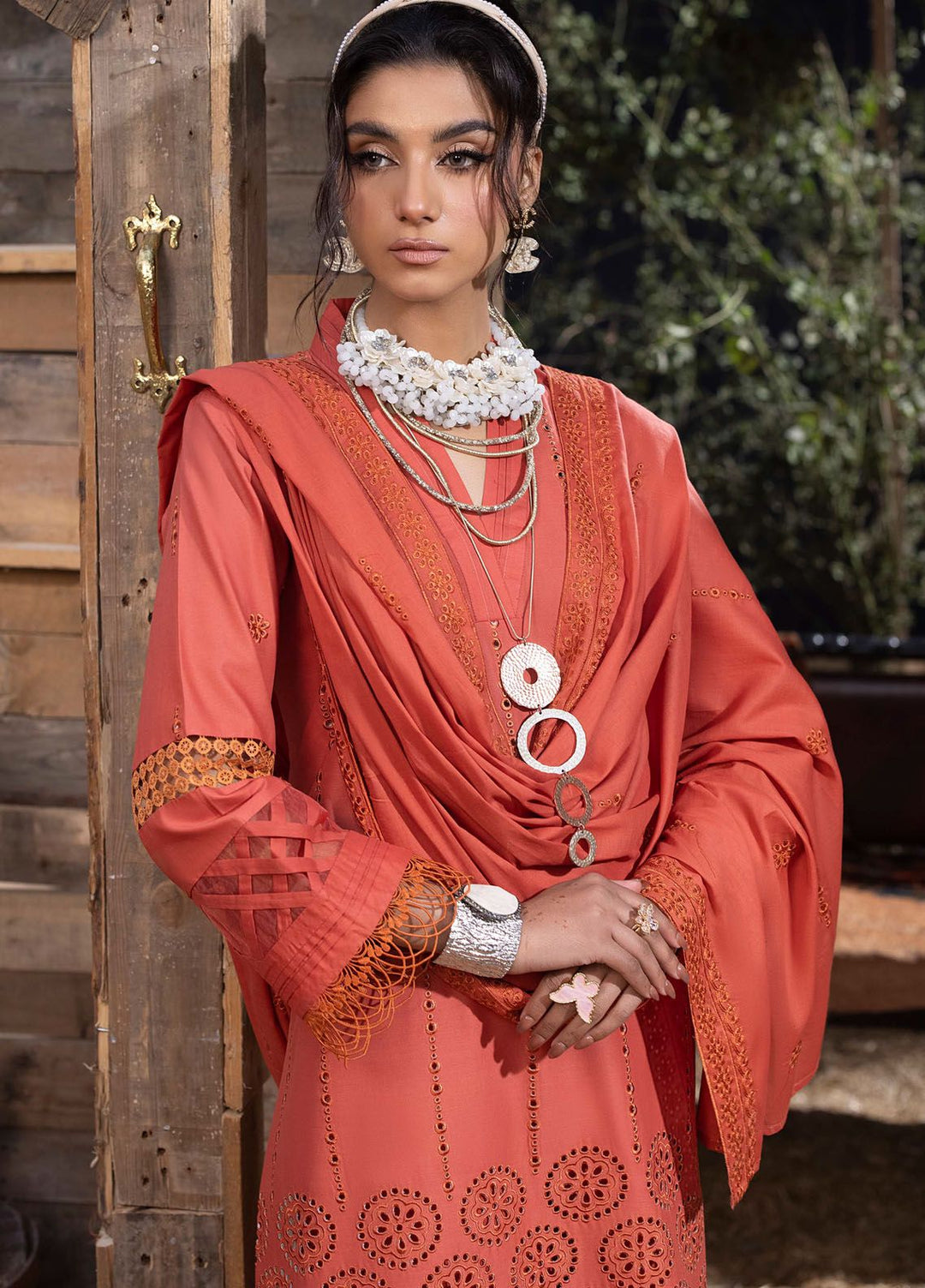 Mehru By Mahnur Embroidered Lawn Suits Unstitched 3 Piece MN24MR D-10 - Summer Collection