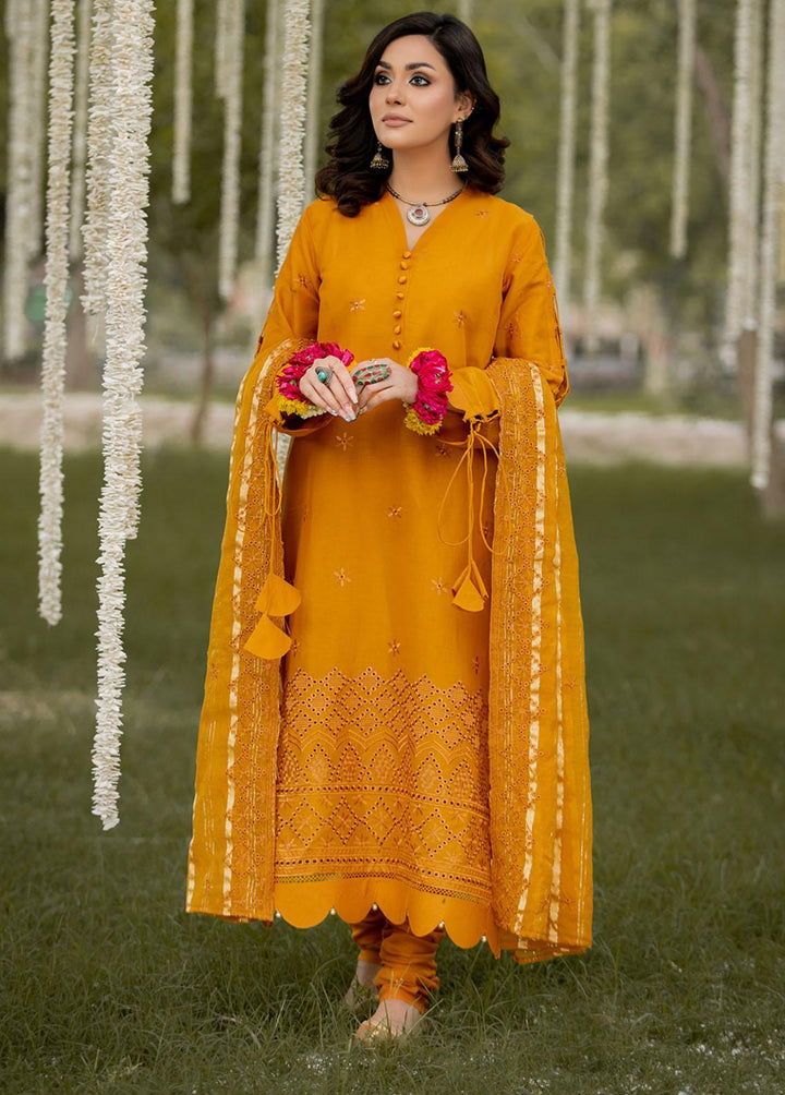 Mehru By Mahnur Embroidered Lawn Suits Unstitched 3 Piece MN23CK MEE-04 - Luxury Collection