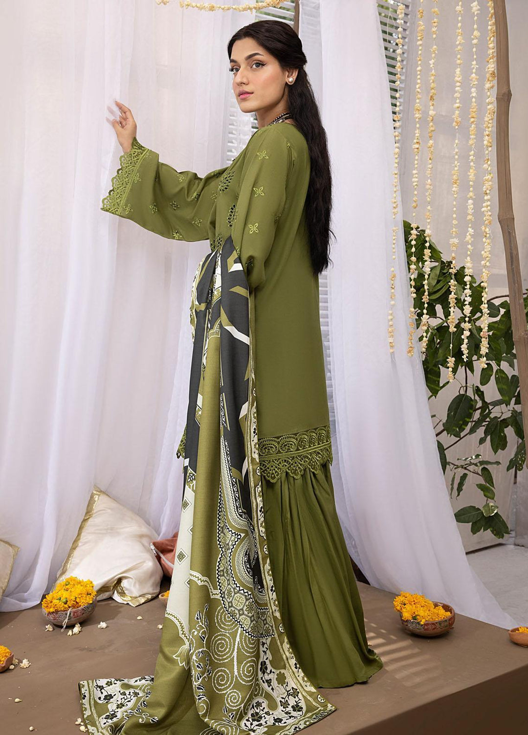Mehru By Mahnur Embroidered Linen Suits Unstitched 3 Piece MN23MSL D-06 - Winter Collection