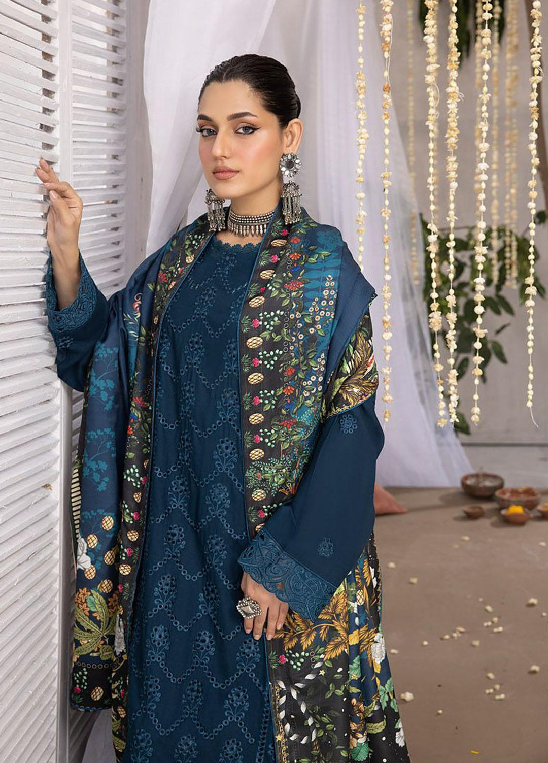 Mehru By Mahnur Embroidered Linen Suits Unstitched 3 Piece MN23MSL D-08 - Winter Collection