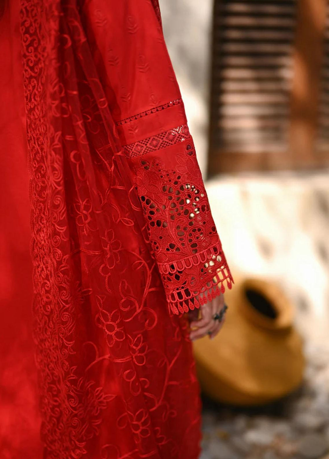 Menakumare By Aabyaan Embroidered Schiffli Suits Unstitched 3 Piece ABY23M AE-03 Raani - Eid Collection