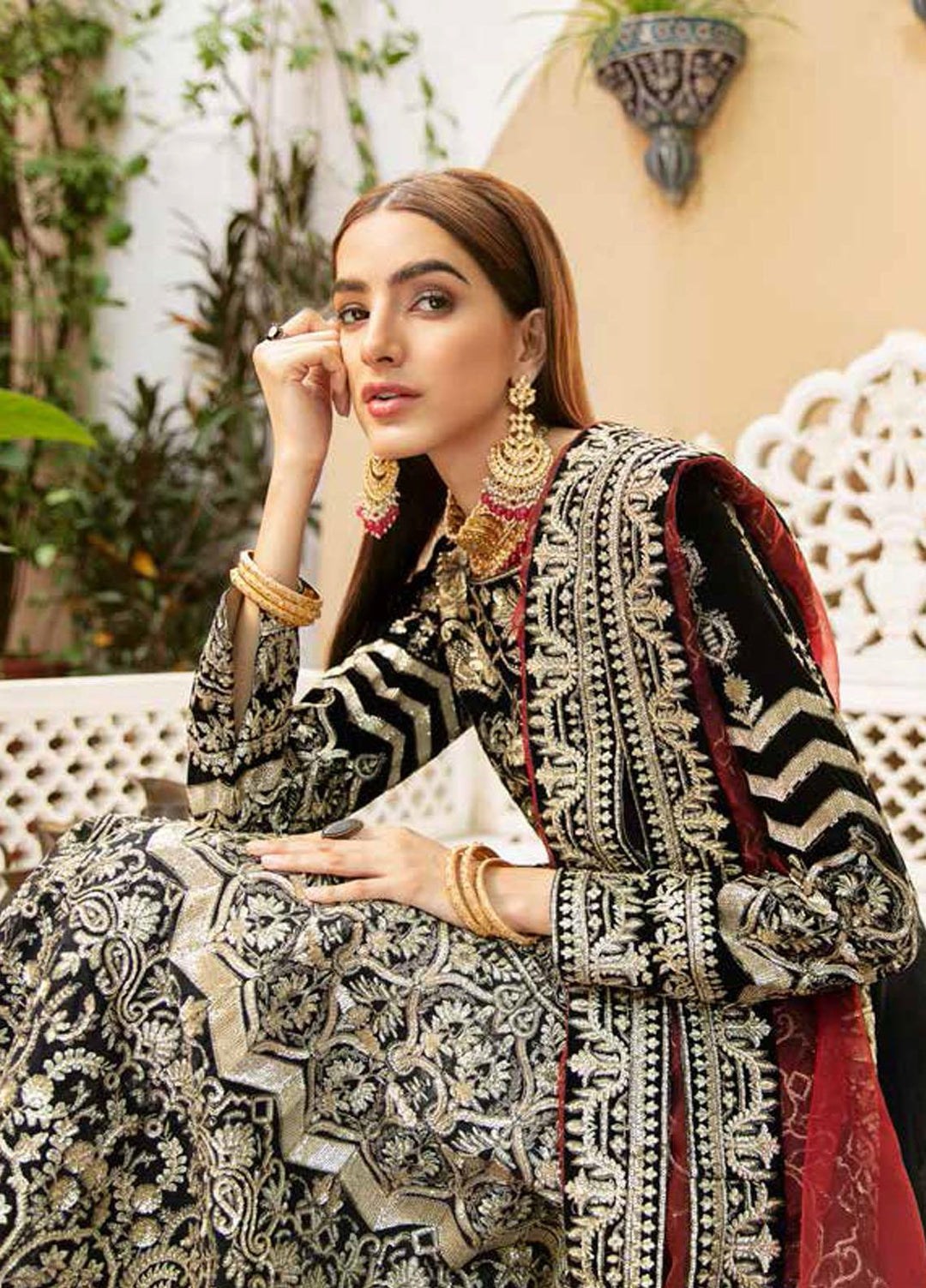 Maryum N Maria Embroidered Velvet Suits Unstitched 3 Piece MNM21HA MFF0010 SITARA - Winter Collection