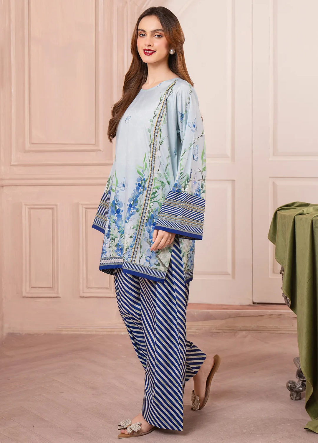 Midnight Baroque by Meerak Pret Printed Grip 2 Piece Suit Lagune