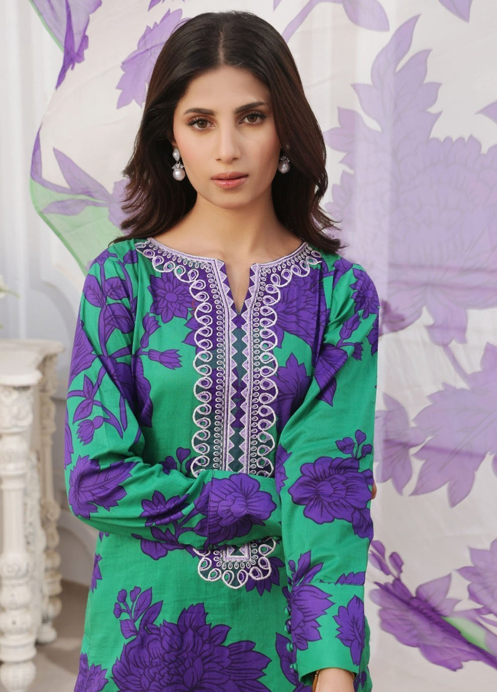 Midnight Murmurs By Feathers Pret Embroidered Lawn 3 Piece Suit Lavira
