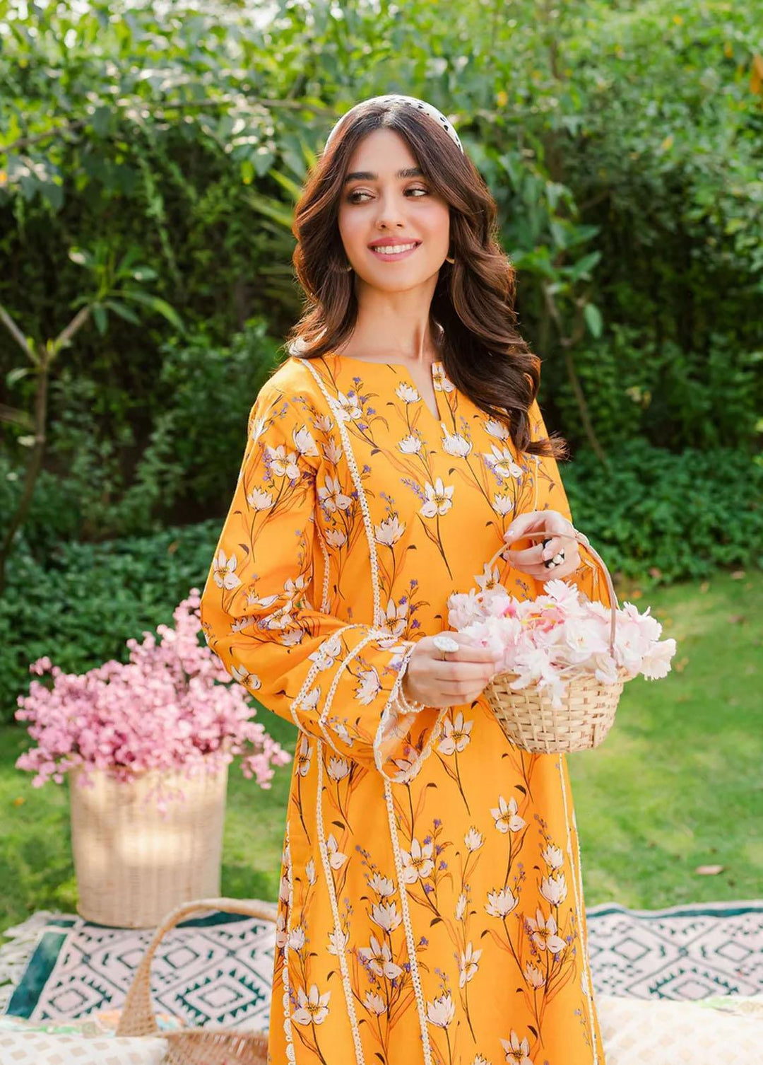 Naayas Pret Embroidered Lawn 2 Piece Suit NS23M Mango Tango