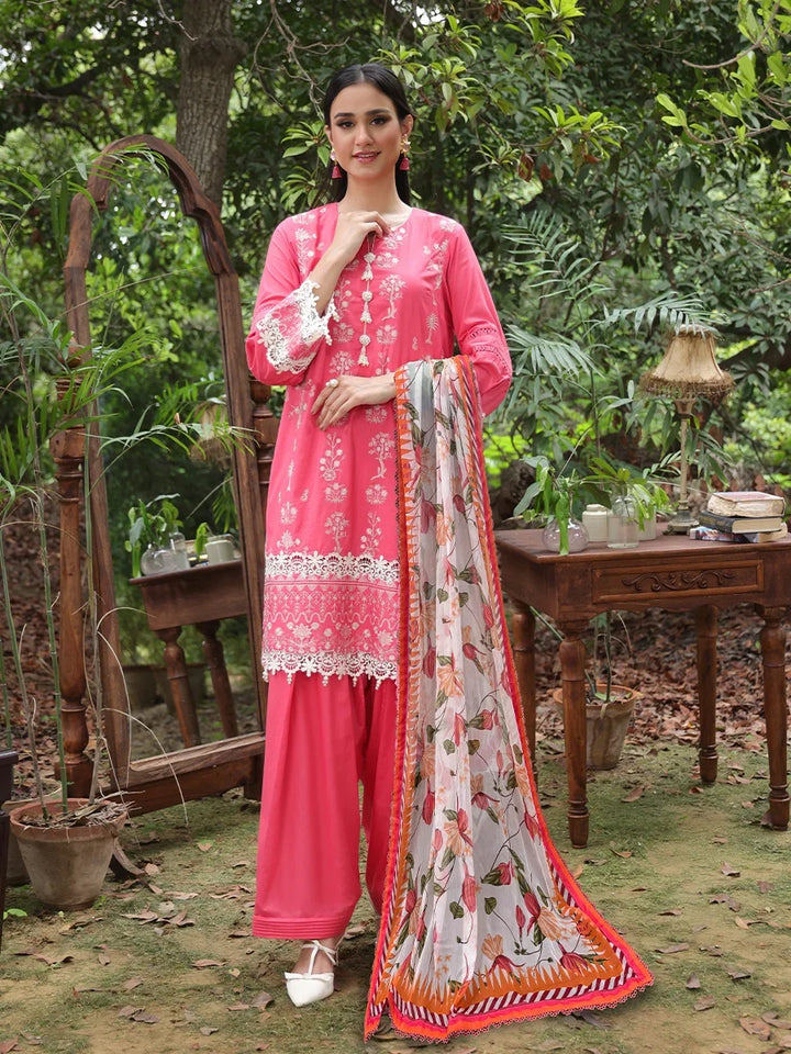Salitex Women Embroidered Cambric 3 Piece Suit SUNS24ALM011 - Winter Collection