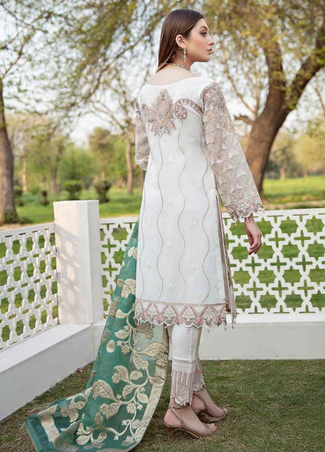 Minhal by Ramsha Embroidered Organza Suits Unstitched 3 Piece RSH21M-4 M-403 - Luxury Collection