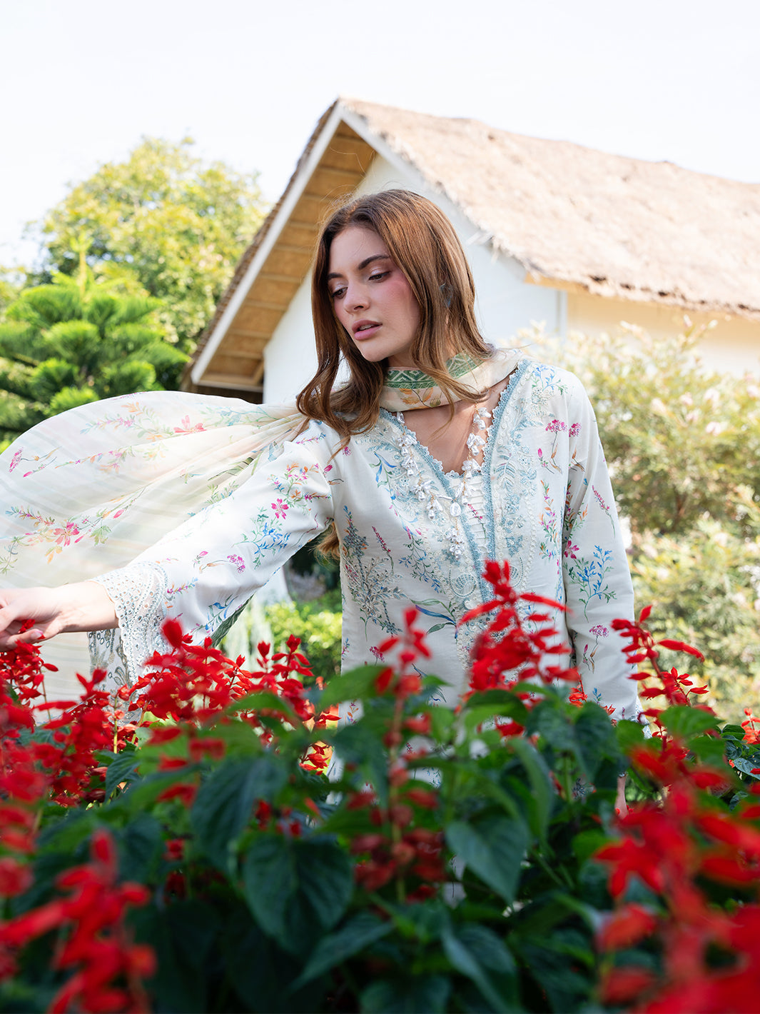The Scent Of Summers by Yards Unstitched Embroidered Lawn 3 Piece Suit Minted Daydream Casual Collection