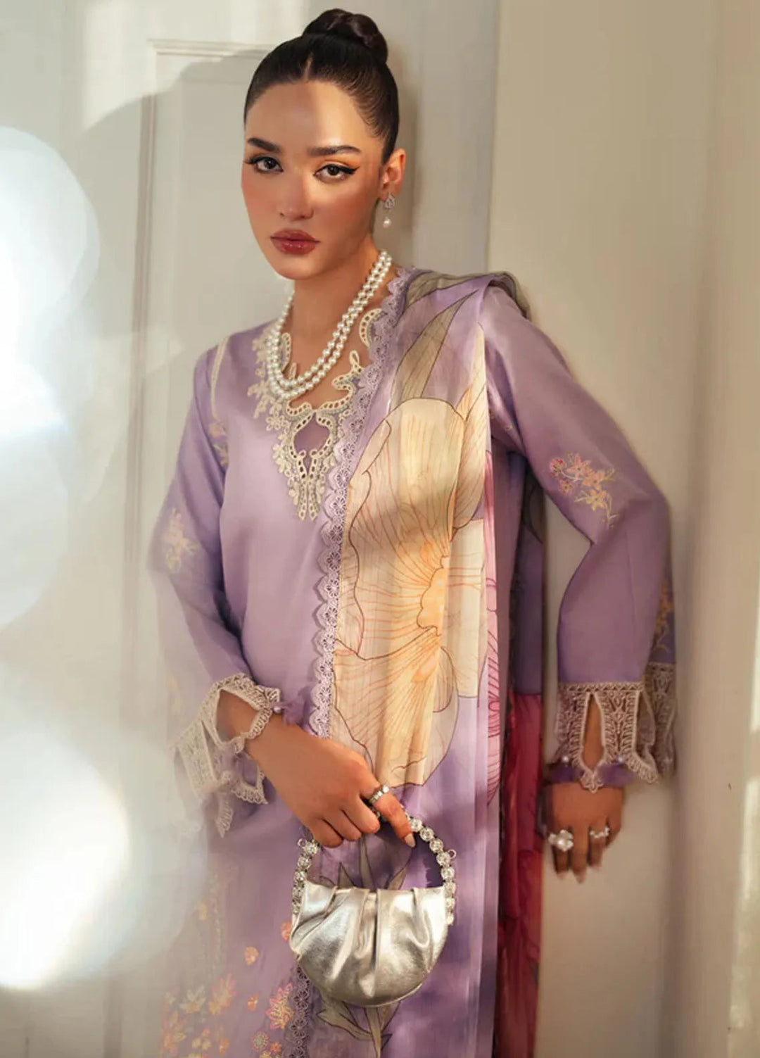 Miraal By Aabyaan Embroidered Chikankari Suit Unstitched 3 Piece ABY24M AV-08 Suhana - Winter Collection