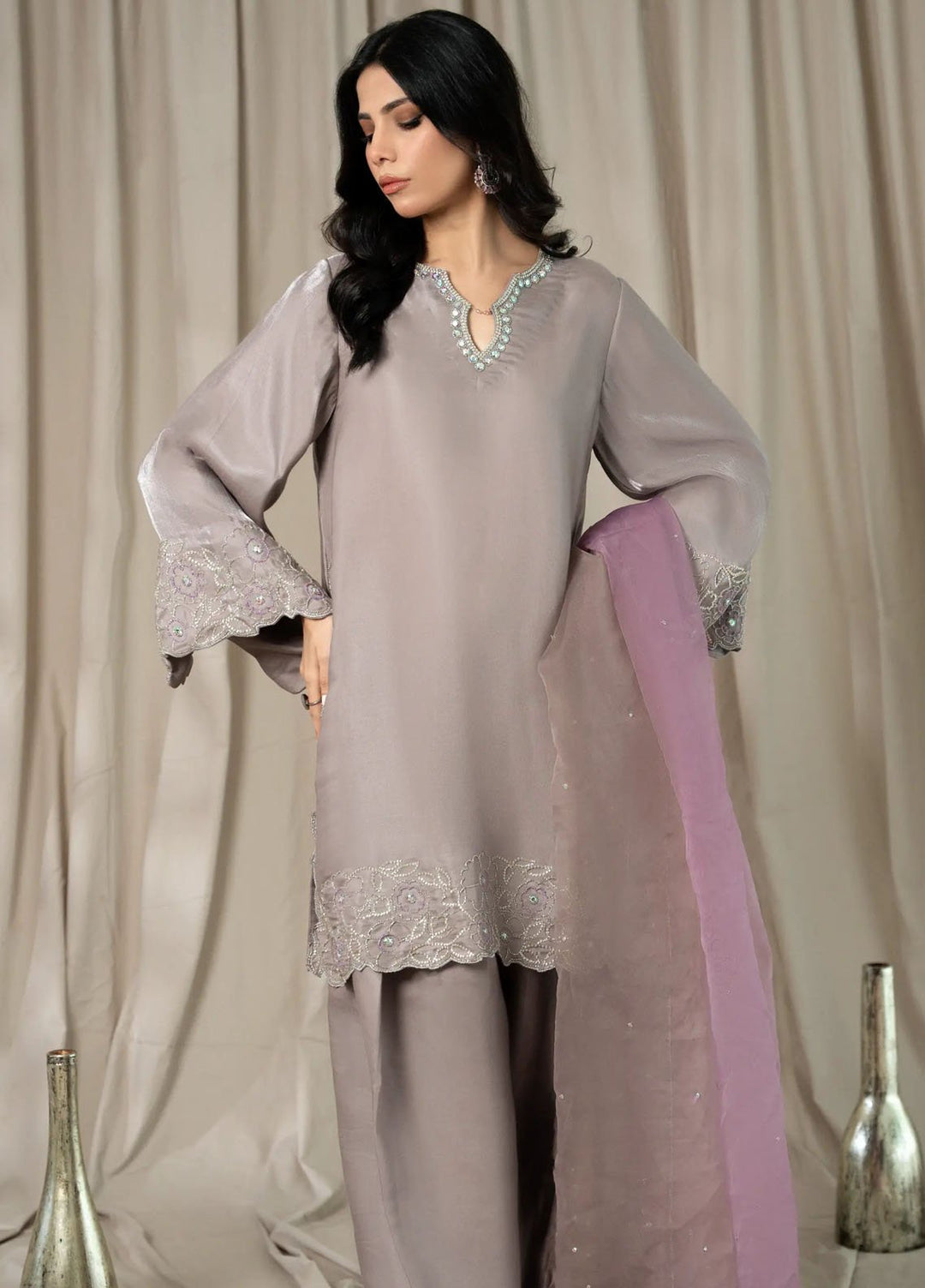 Miras Pret Embroidered Sheesha silk 3 Piece Suit Esme