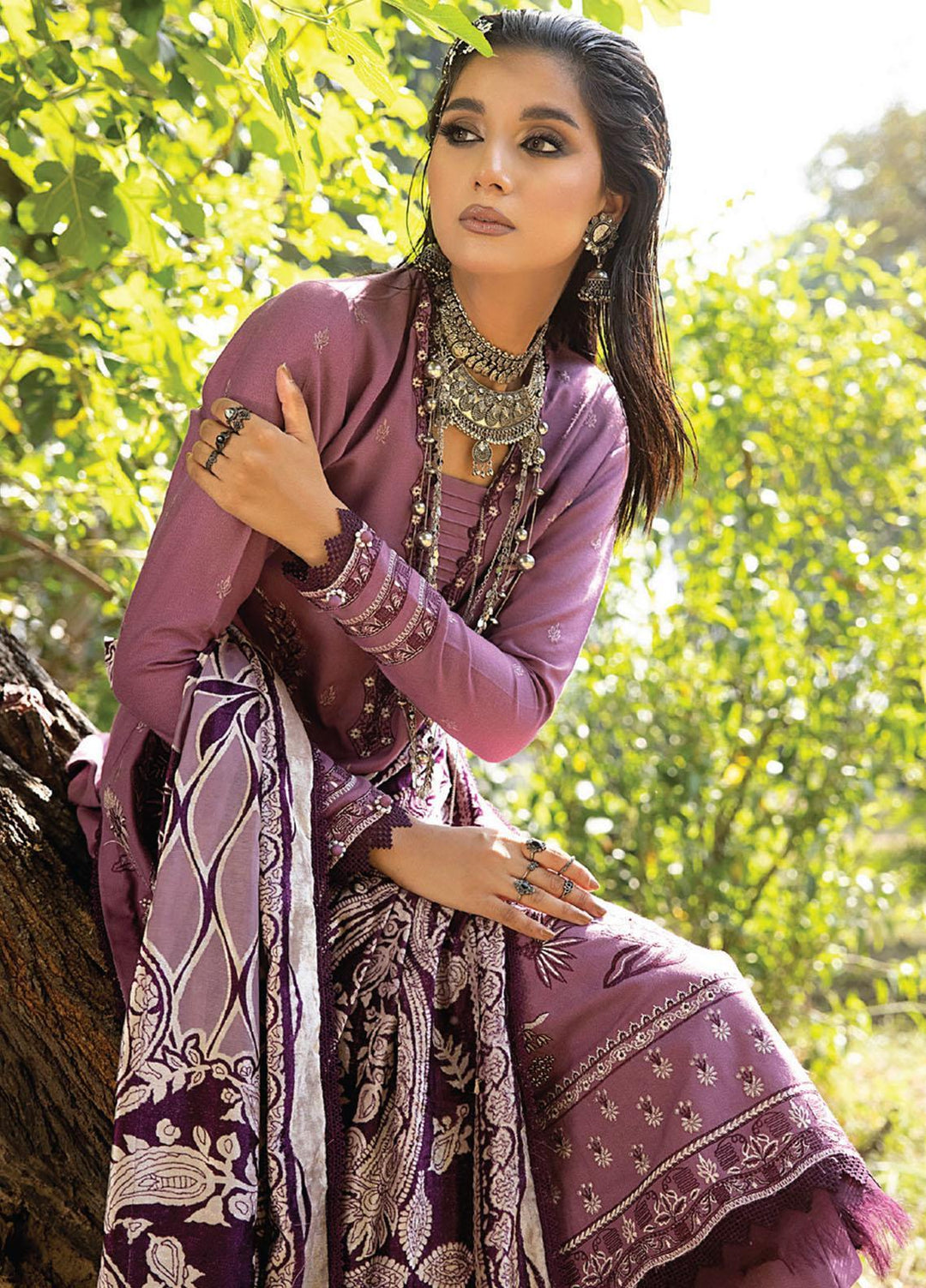 Mirk By Humdum Embroidered Wool Suits Unstitched 3 Piece HD23MK D-06 - Winter Collection