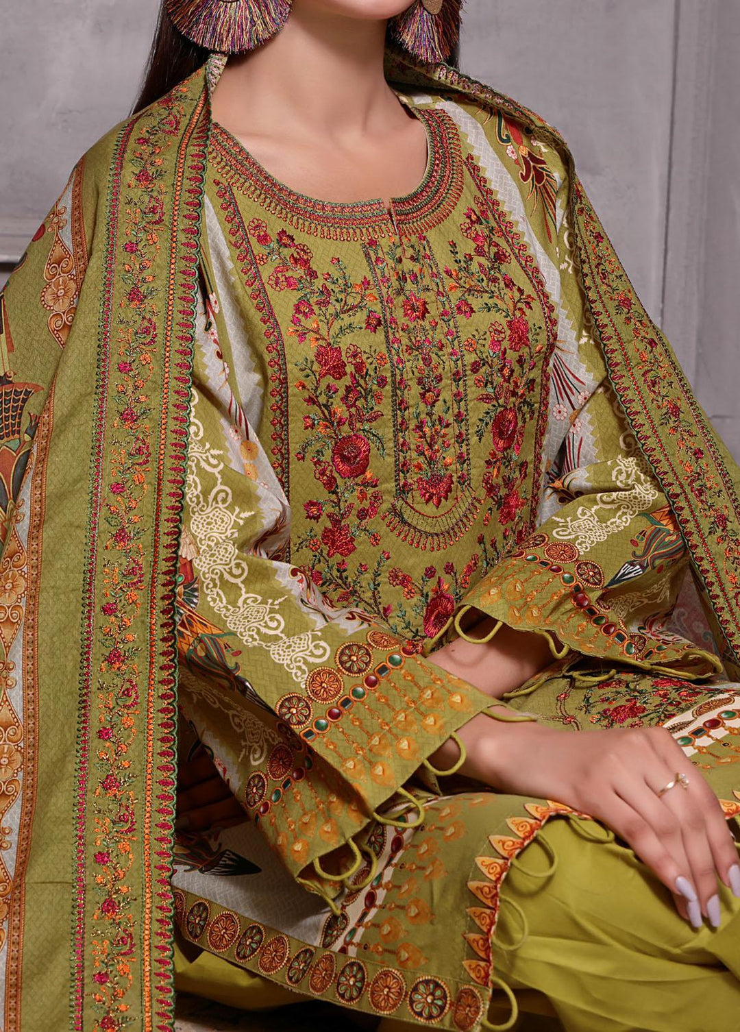 Misri By VS Textiles Embroidered Lawn Suits Unstitched 3 Piece VS23ME D-183 - Summer Collection