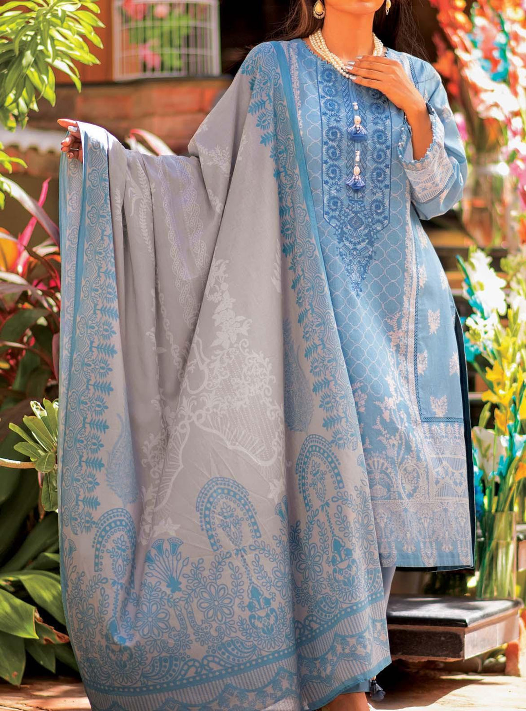 Mizaj Embroidered Lawn Suits Unstitched 3 Piece MZ22S S3LE-220118 - Summer Collection