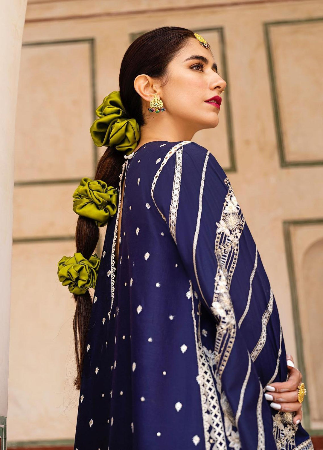 Baad-e-Nau Bahaar By MNR Embroidered Lawn Suits Unstitched 3 Piece MNR23BN Ashna - Eid Collection