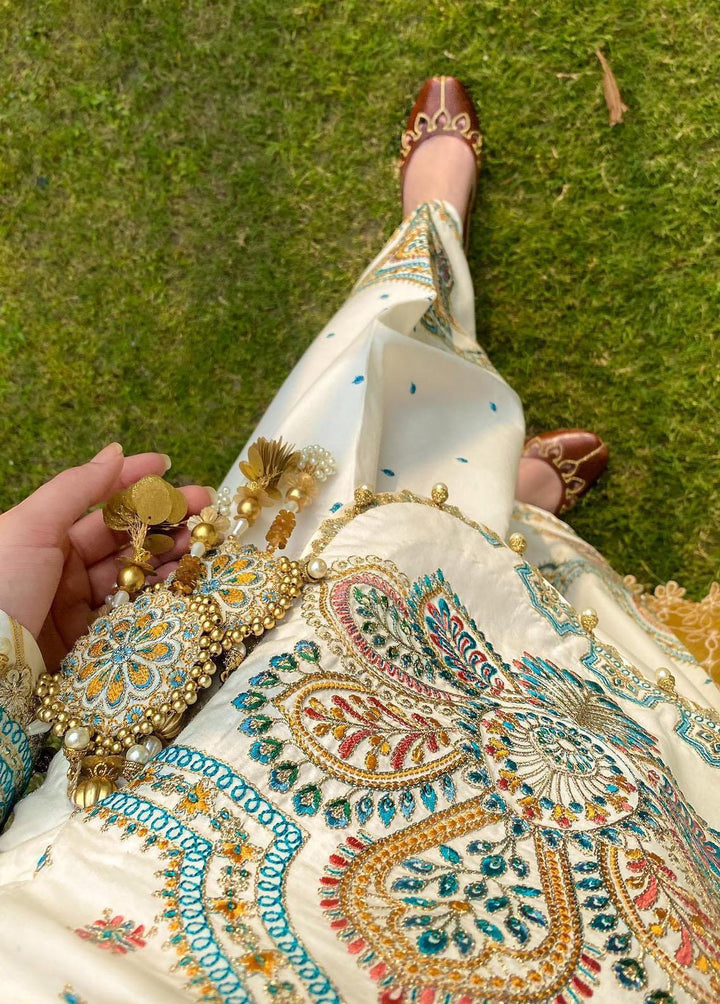 Baad-e-Nau Bahaar By MNR Embroidered Lawn Suits Unstitched 3 Piece MNR23BN Suraj Mukhi - Eid Collection