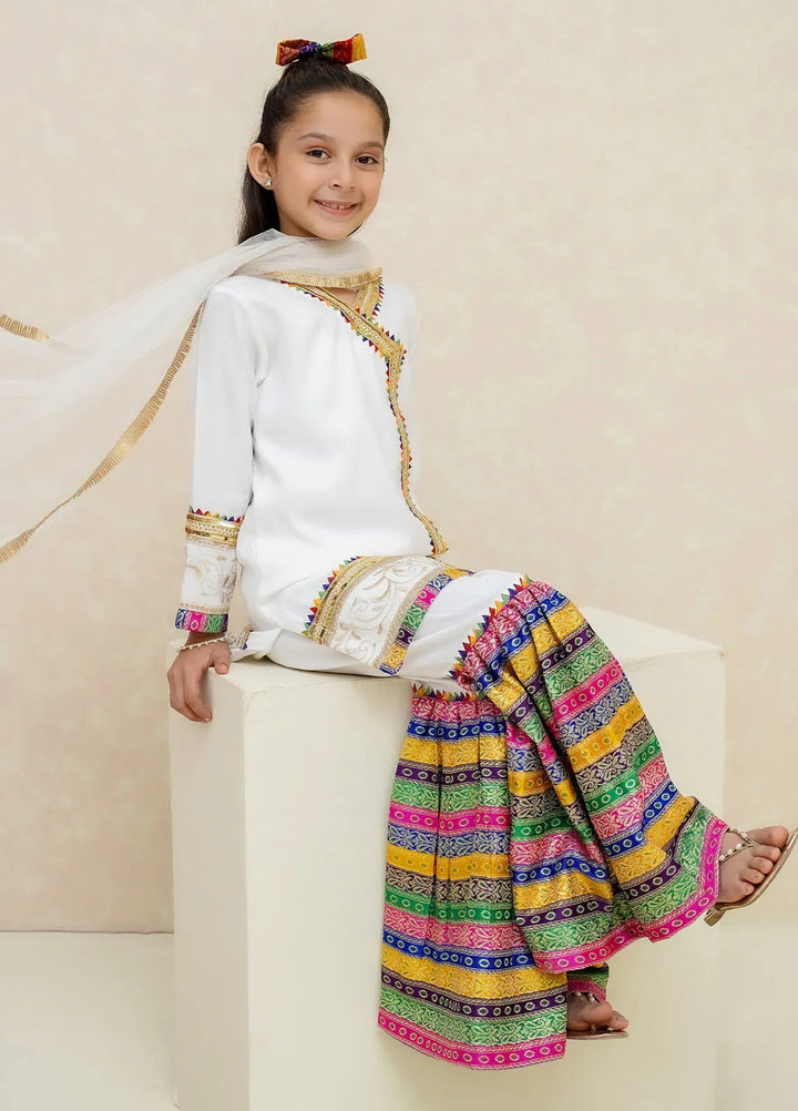 Modest Pret Emblished Raw Silk 3 Piece Suit Mah e Noor White