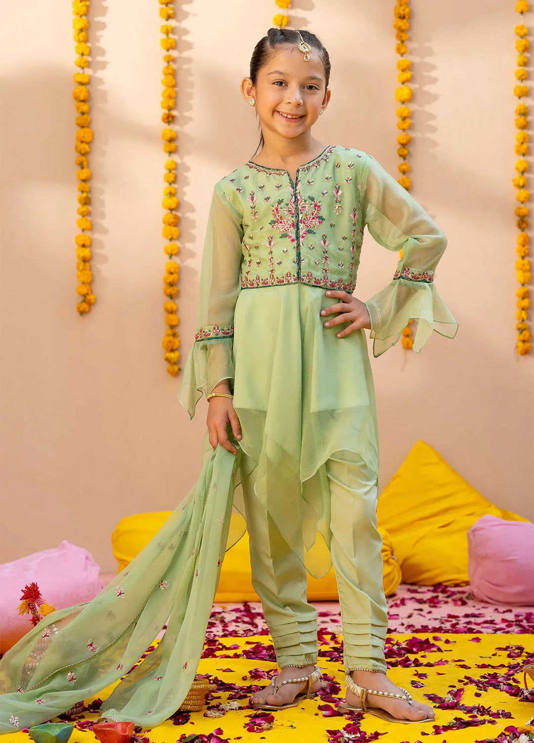 Modest Pret Embroidered Chiffon 3 Piece Suit Naz